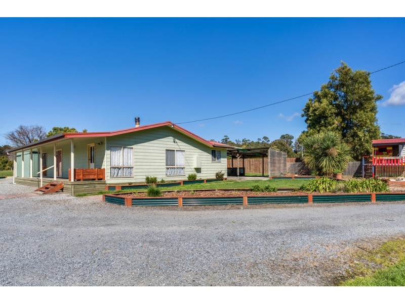 279 West Arm Road, Beauty Point TAS 7270