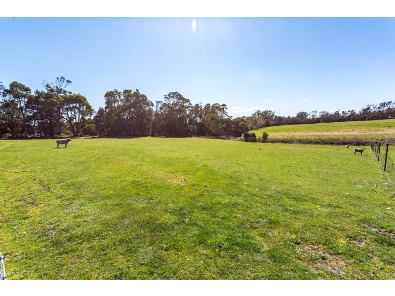 279 West Arm Road, Beauty Point TAS 7270