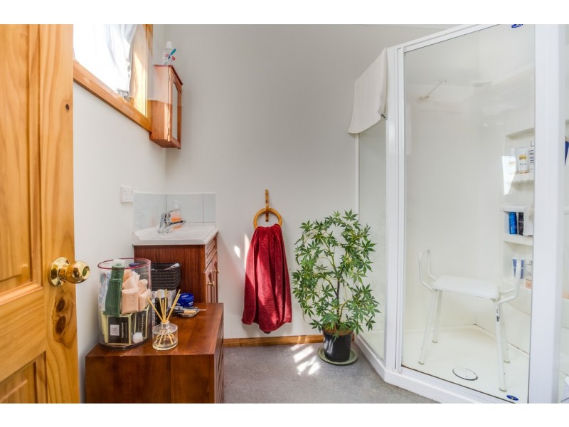 180 Tasman Highway, Bicheno TAS 7215