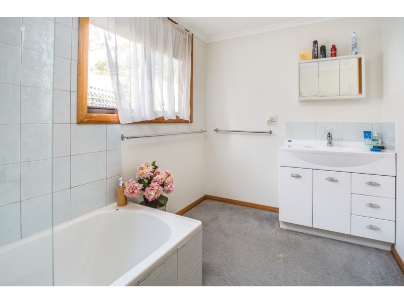 180 Tasman Highway, Bicheno TAS 7215