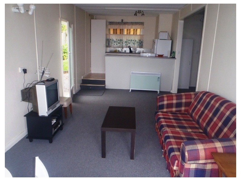 2/128 Flinders Street, Beauty Point TAS 7270