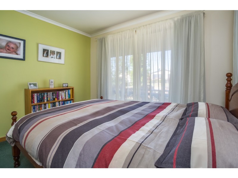 2 Ernest Street, Beauty Point TAS 7270