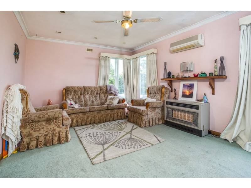 6 Lanena Crescent, Lanena TAS 7275