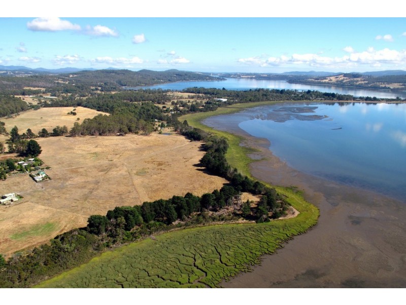 51 Calverts Lane, Gravelly Beach TAS 7276