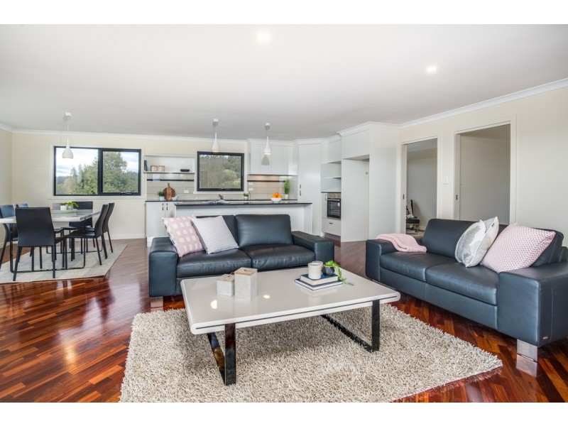 17 Killara Ave, Lanena TAS 7275