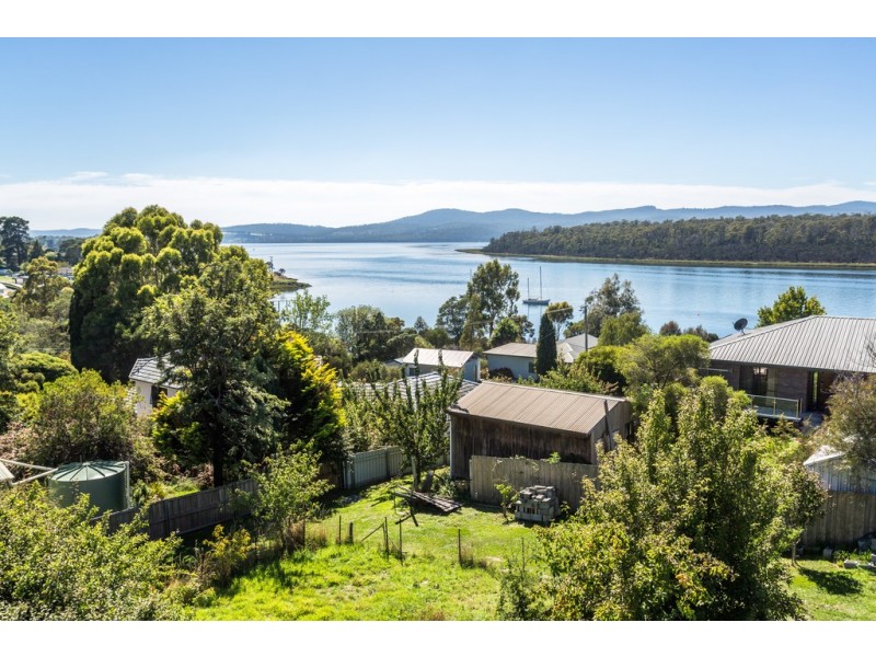 17 Killara Ave, Lanena TAS 7275