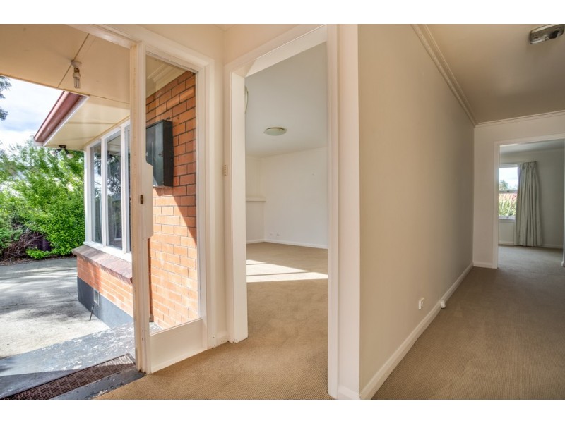 95 Main Road, Exeter TAS 7275