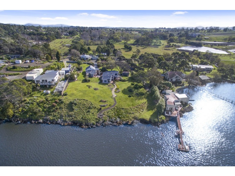54 West Bay Road, Rowella TAS 7270