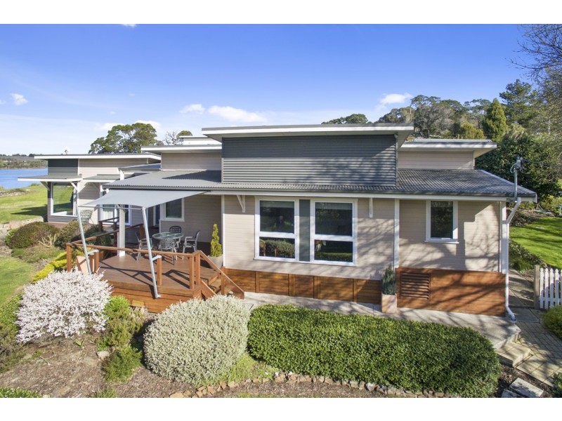 54 West Bay Road, Rowella TAS 7270