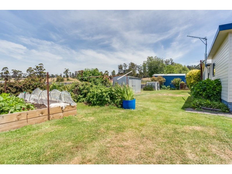 2910 West Tamar Highway, Loira TAS 7275