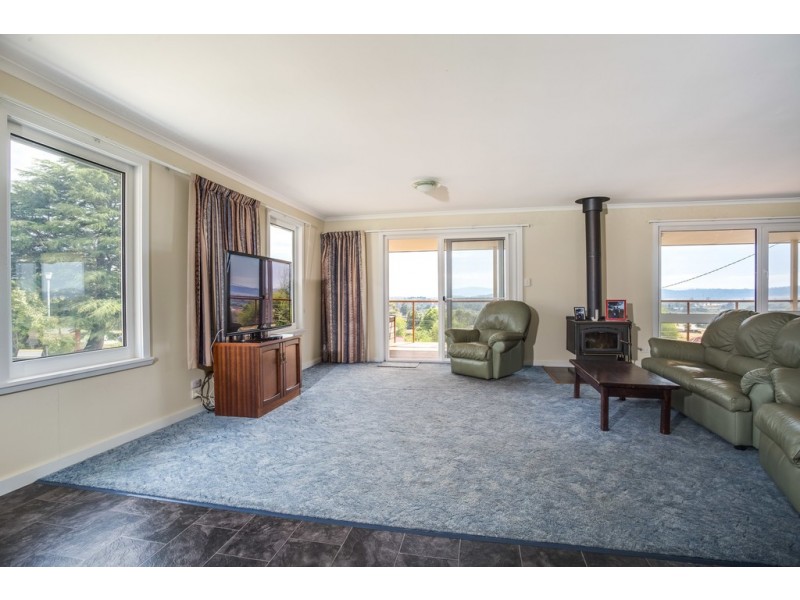 11 Bolton Street, Beaconsfield TAS 7270