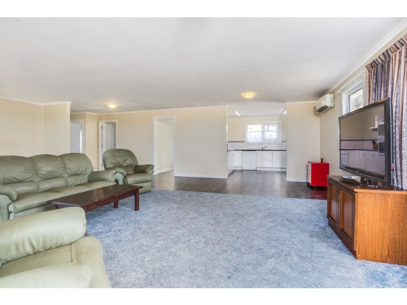 11 Bolton Street, Beaconsfield TAS 7270
