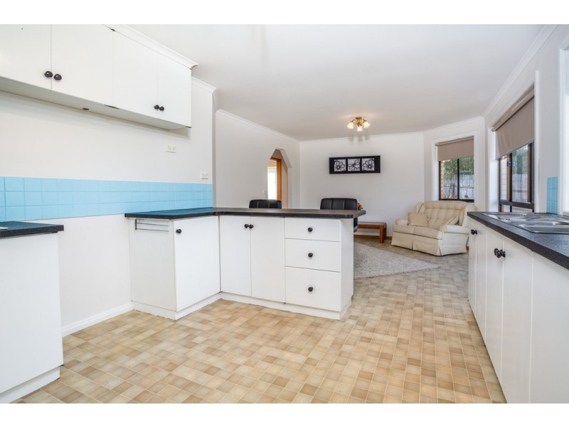 11 Esplanade, Beauty Point TAS 7270