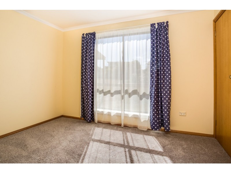 11 Esplanade, Beauty Point TAS 7270