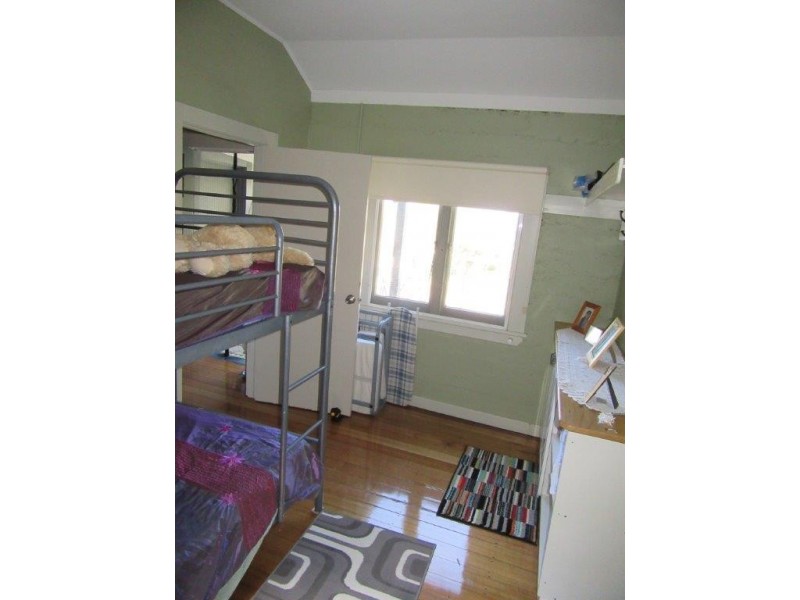 5 Kemps Parade, Beauty Point TAS 7270