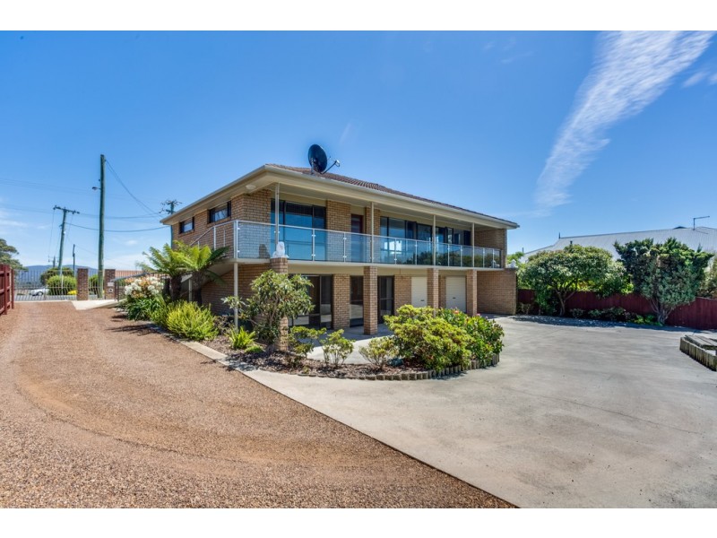 142 Oxford Street, Beauty Point TAS 7270