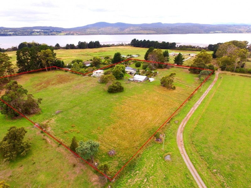 45 Calverts Lane, Gravelly Beach TAS 7276