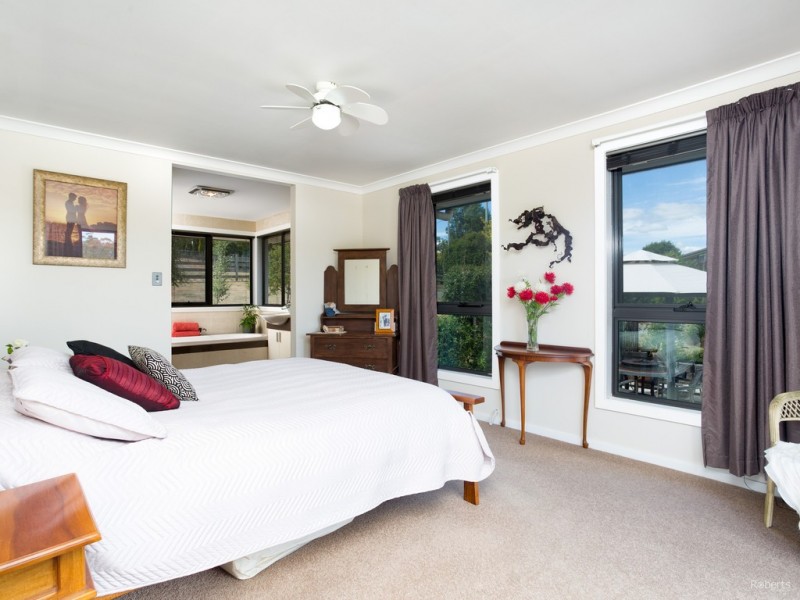5 Pedley Place, Legana TAS 7277