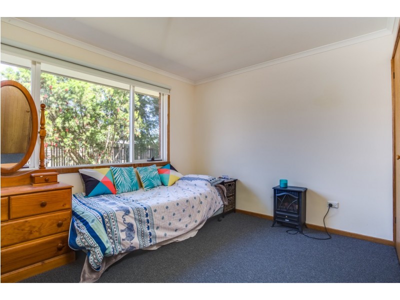 2/212 Weld Street, Beaconsfield TAS 7270