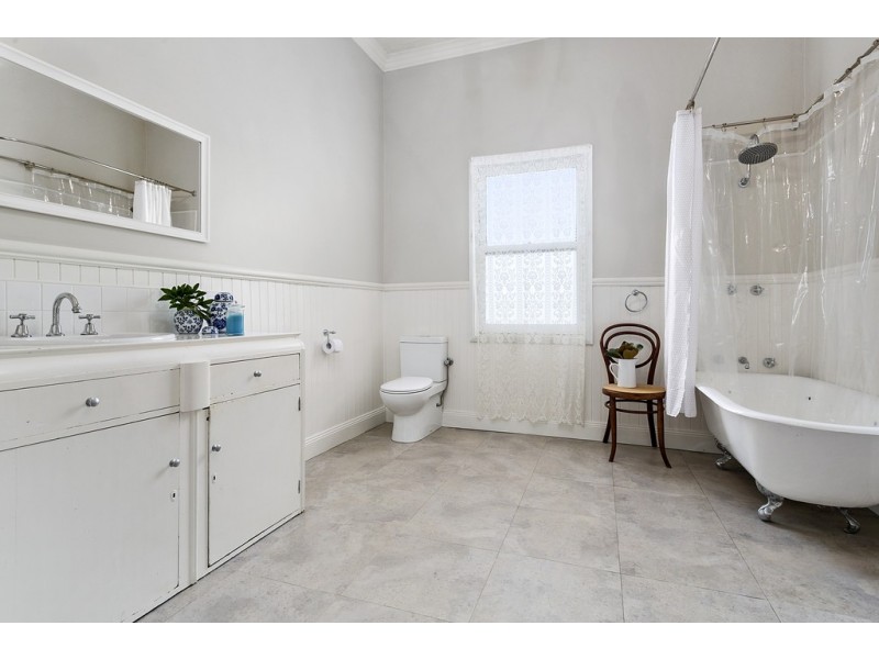 61 Weld Street, Beaconsfield TAS 7270
