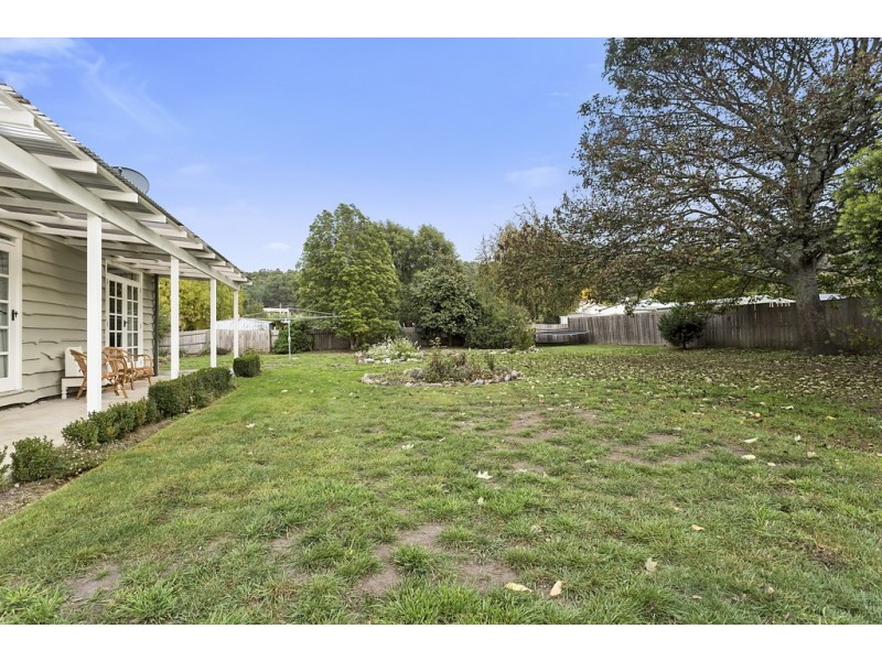 61 Weld Street, Beaconsfield TAS 7270