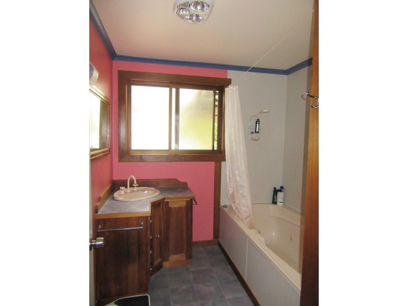 11 Kayena Road, Kayena TAS 7270