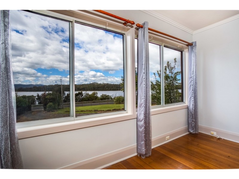 127 Gravelly Beach Road, Blackwall TAS 7275