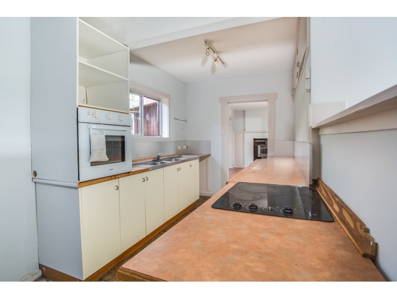 127 Gravelly Beach Road, Blackwall TAS 7275