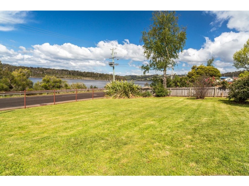 127 Gravelly Beach Road, Blackwall TAS 7275