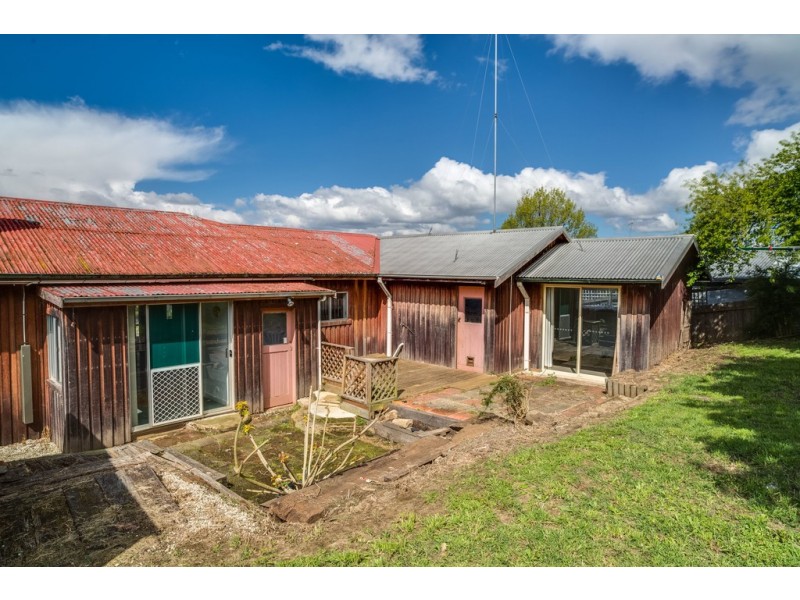 127 Gravelly Beach Road, Blackwall TAS 7275