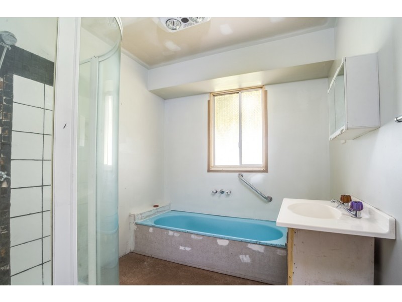 3 Lewis Street, Beaconsfield TAS 7270