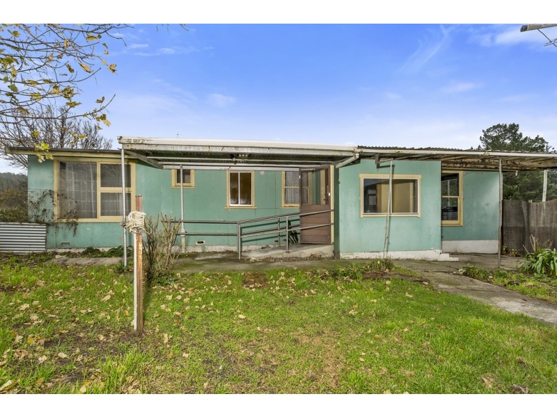 3 Lewis Street, Beaconsfield TAS 7270