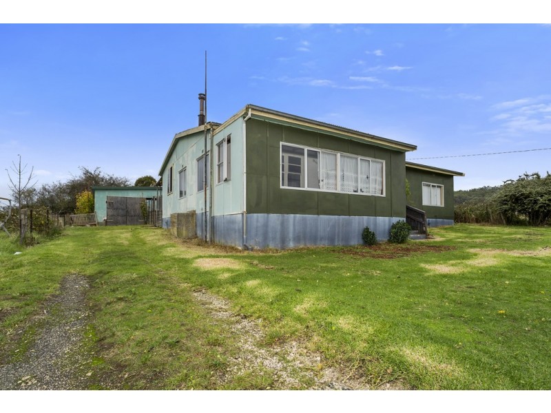 3 Lewis Street, Beaconsfield TAS 7270