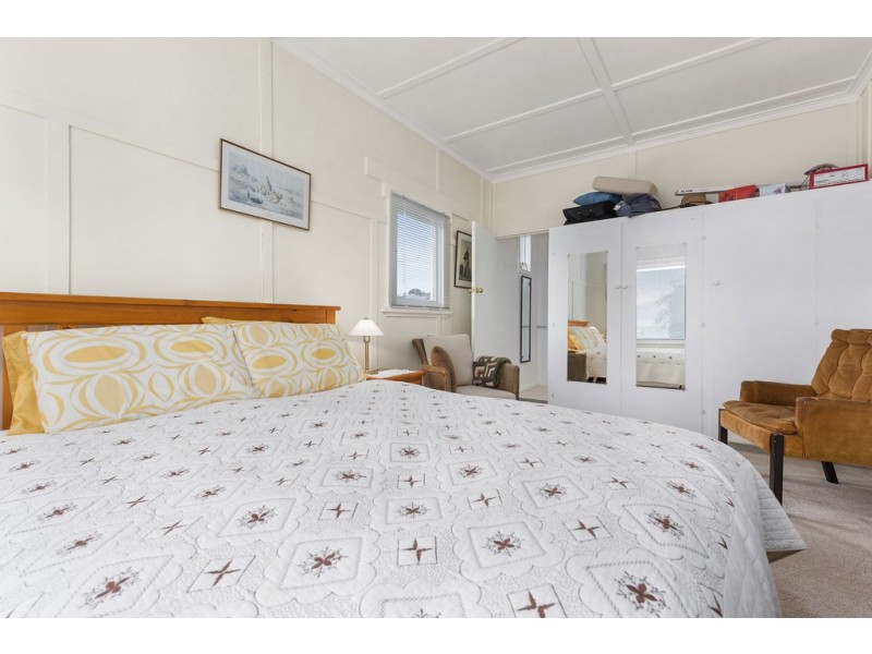 12 Scott Street, Beauty Point TAS 7270