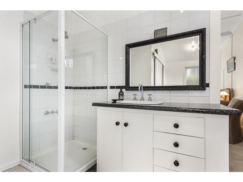 12 Scott Street, Beauty Point TAS 7270