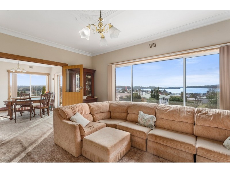 19 Napier Street, Beauty Point TAS 7270