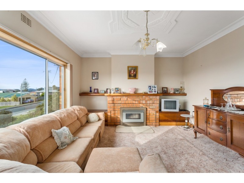 19 Napier Street, Beauty Point TAS 7270