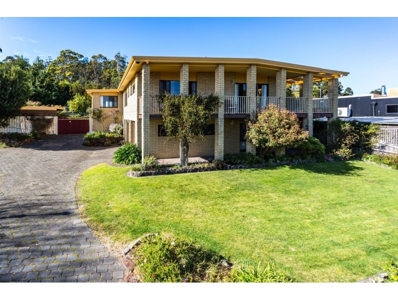 67 Beach Rd, Legana TAS 7277
