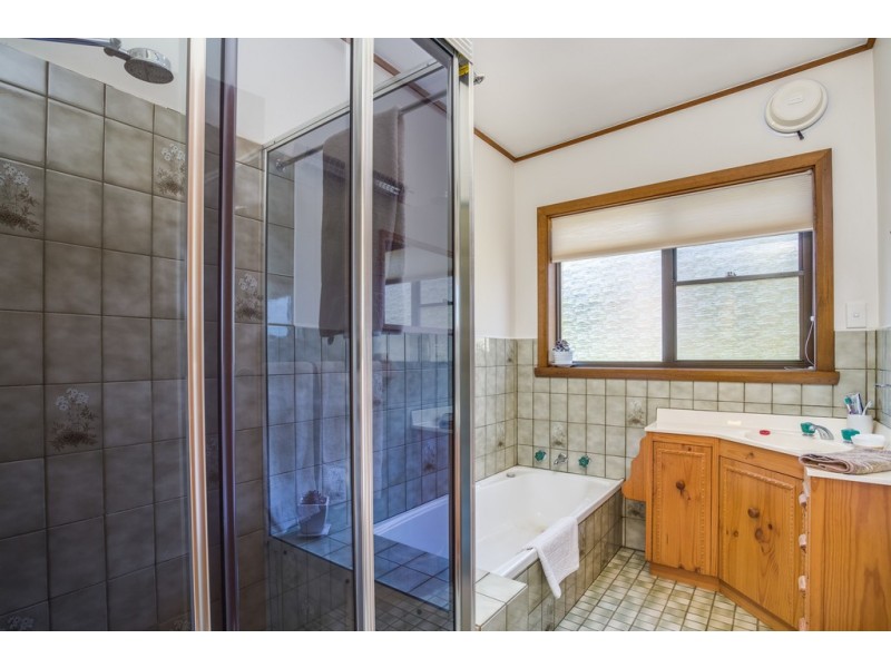 67 Beach Rd, Legana TAS 7277