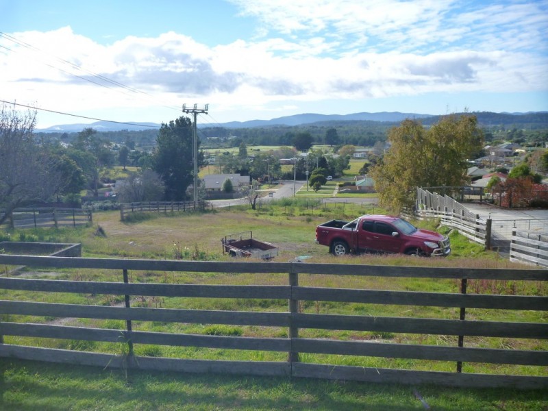 40 Brooklyn Street, Beaconsfield TAS 7270