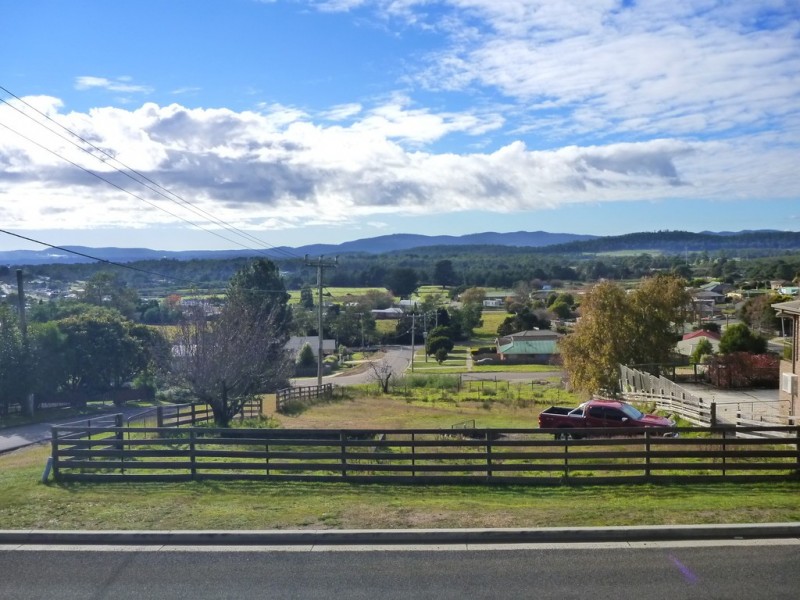 40 Brooklyn Street, Beaconsfield TAS 7270