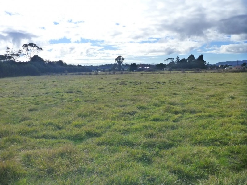 Lot 1 and 102 West Arm Road, Beauty Point TAS 7270