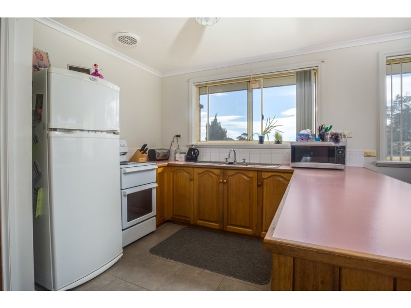 50 Ross Street, Beauty Point TAS 7270