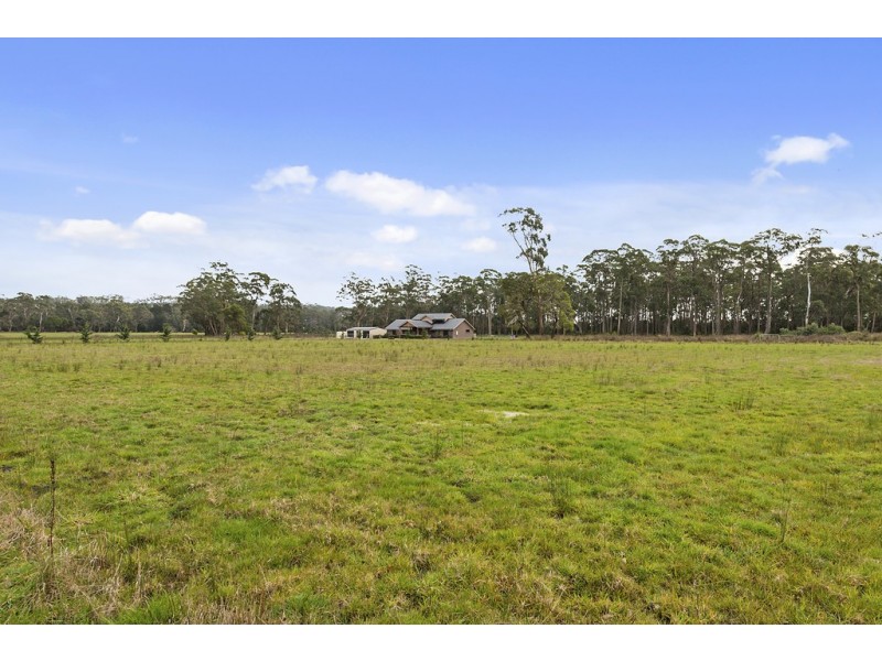 201 Bowens Jetty Road, Beaconsfield TAS 7270