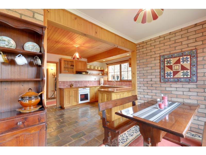 1 Old Coach Road, Gravelly Beach TAS 7276