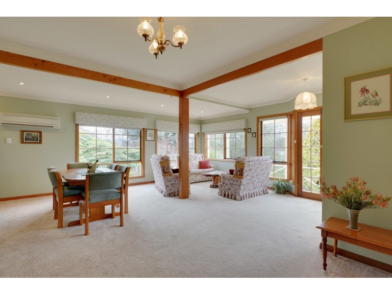 1 Old Coach Road, Gravelly Beach TAS 7276