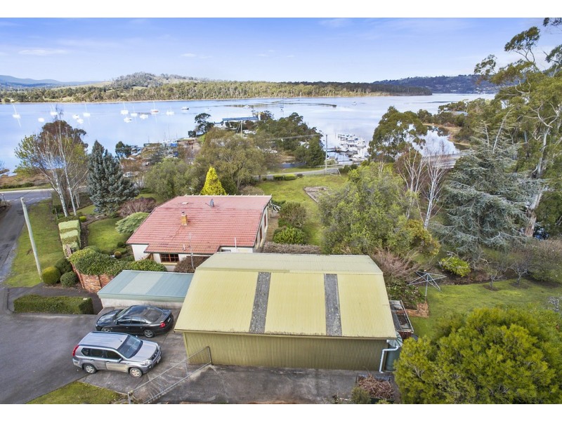 1 Old Coach Road, Gravelly Beach TAS 7276
