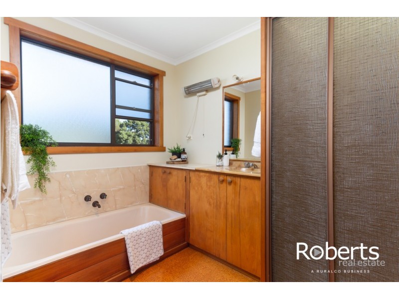 4405 West Tamar Highway, Beauty Point TAS 7270
