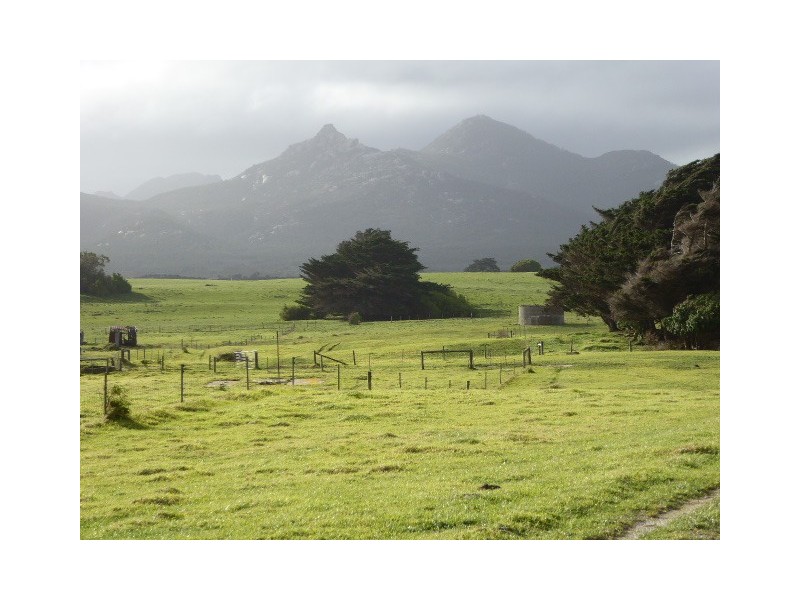 839 Lady Barron Road, Ranga, Flinders Island TAS 7255