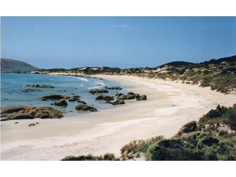 281 Edens Road, Palana, Flinders Island TAS 7255